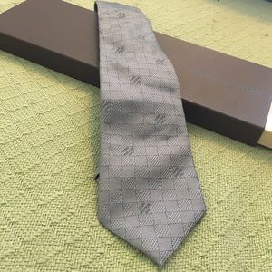 Authentic grey checkered necktie